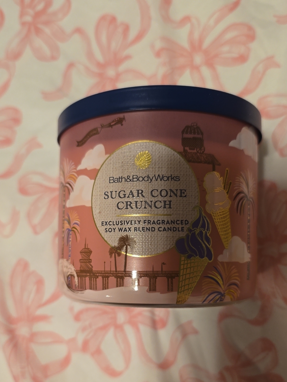 BNWT Bath And Body Works Sugar Cone Crunch 3 Wick Candle